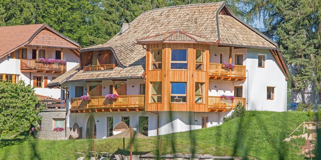 Hotel Weihrerhof 소프라볼차노 외부 사진